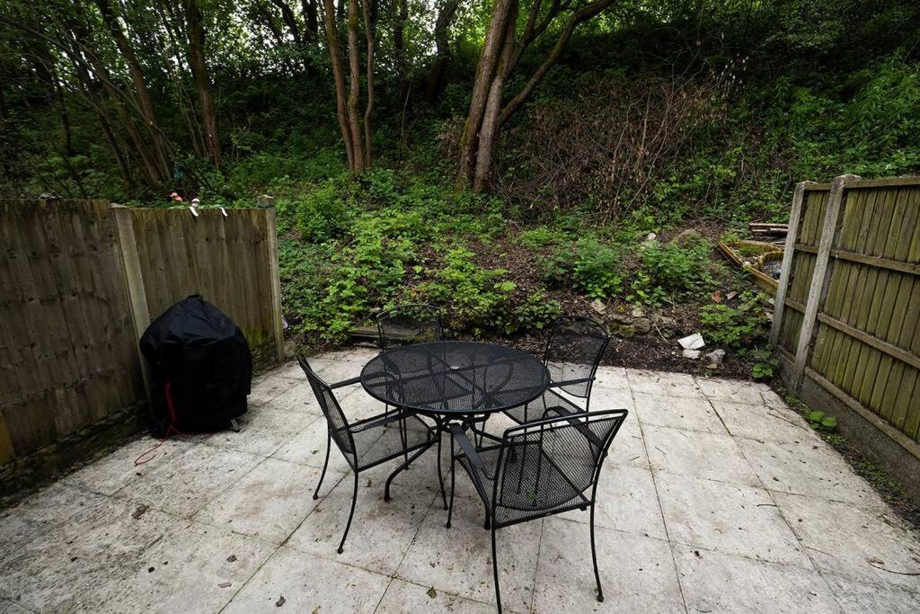 Briars Close - Four Bed Property On The Edge Of The Peak District National Park Buxton  Exterior photo